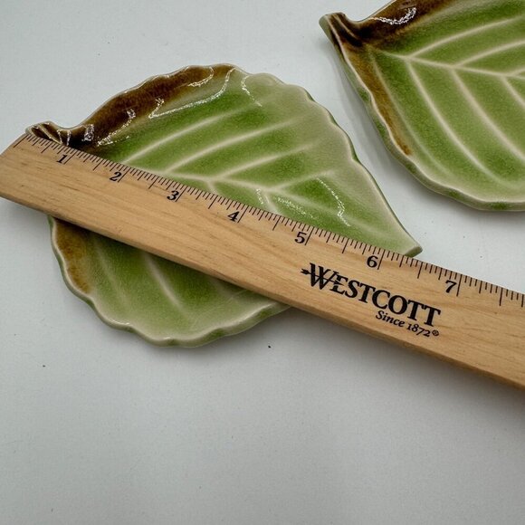 A Set of 2 Vintage Tajimi Japan Green Leaf Plates Small - Picture 8 of 10